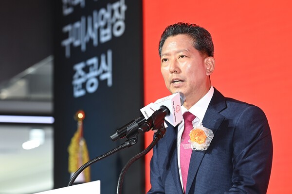 김장호 구미시장이 한화 시스템 구미 사업장 준공식에 참석해 축사를 하고 있다. [사진=구미시]