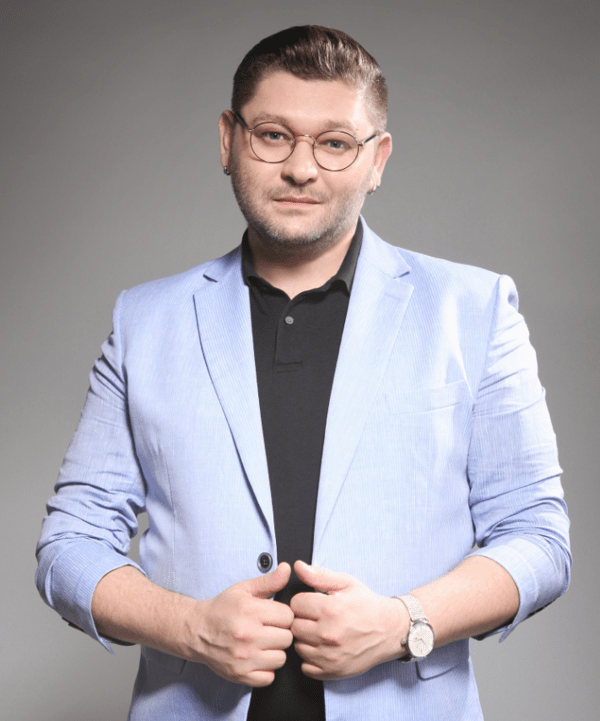 [뷰티칼럼 61]AI가 메이크업을 대신할 수 있을까? - 뉴스 썸네일 이미지